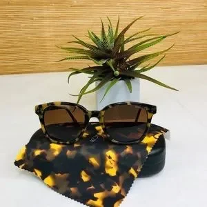 Komono | Accessories | Komono Renee Tortoise Demi Sunglasses  display picture 3
